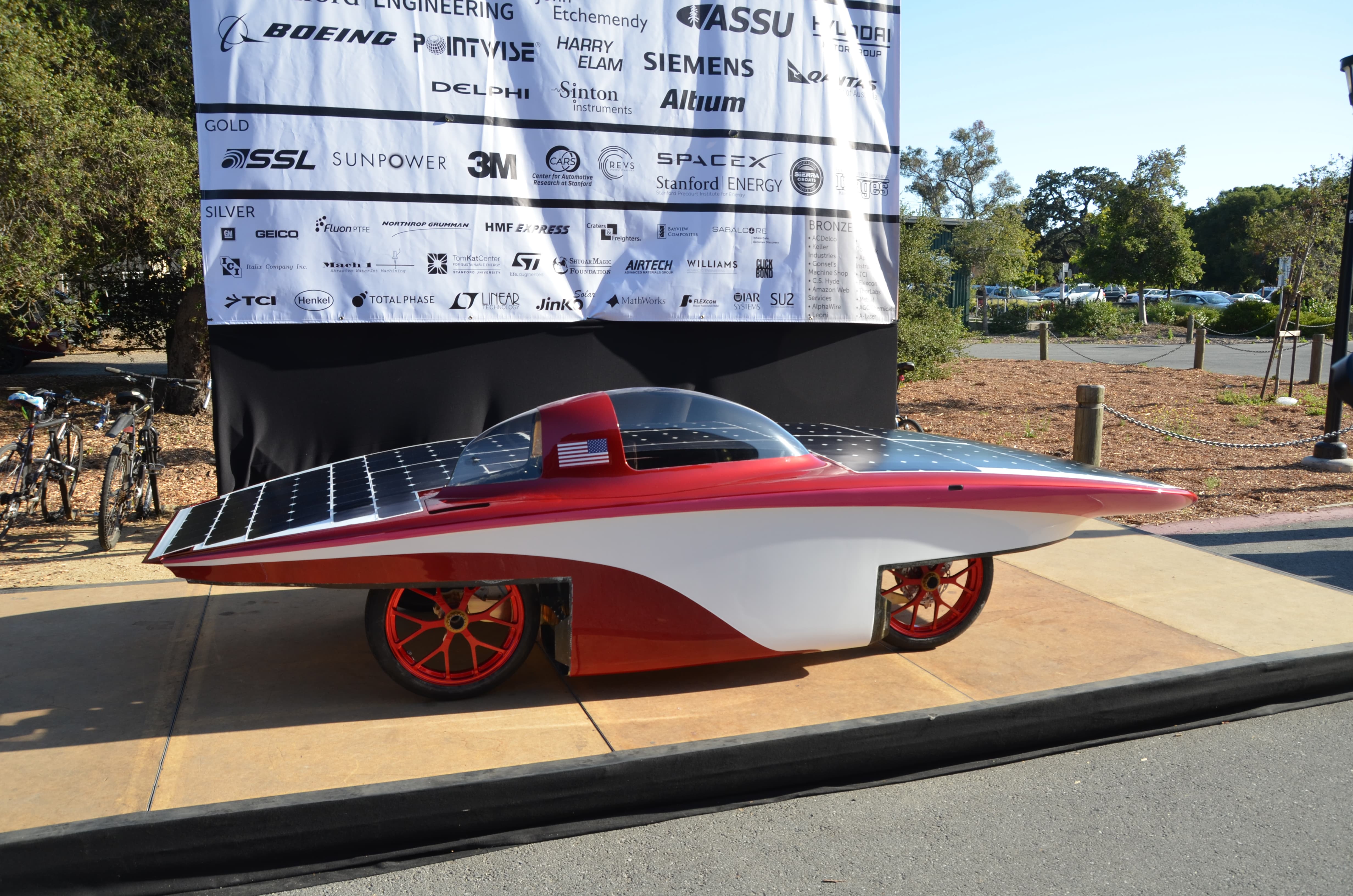 Stanford Solar Car Reveals New Compact Car Design Academic