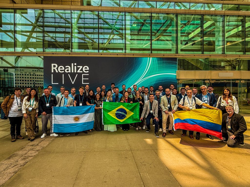 Networking with global engineers at Realize LIVE 