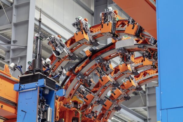 How the production digital twin prepares aerospace manufacturers for the future