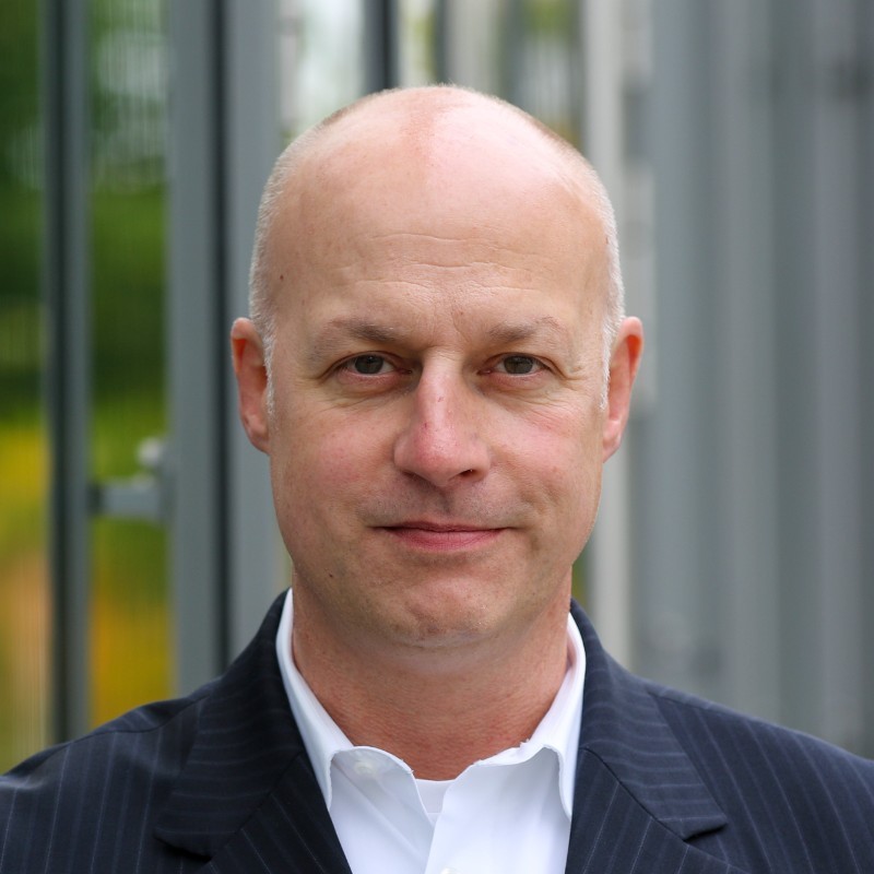 Bernd Kalusche – Director Vertical Management Chemicals and Energy at Siemens Digital Industries