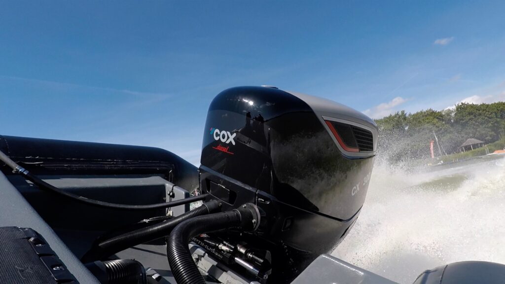 The thrill of wind and wake as you fly across the water with the CXO300 outboard engine.