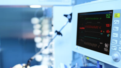 Image of ECG monitor in hospital room