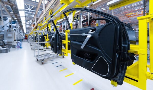 Feature-centric engineering in the Automotive Industry – Model Based Matters ep. 3