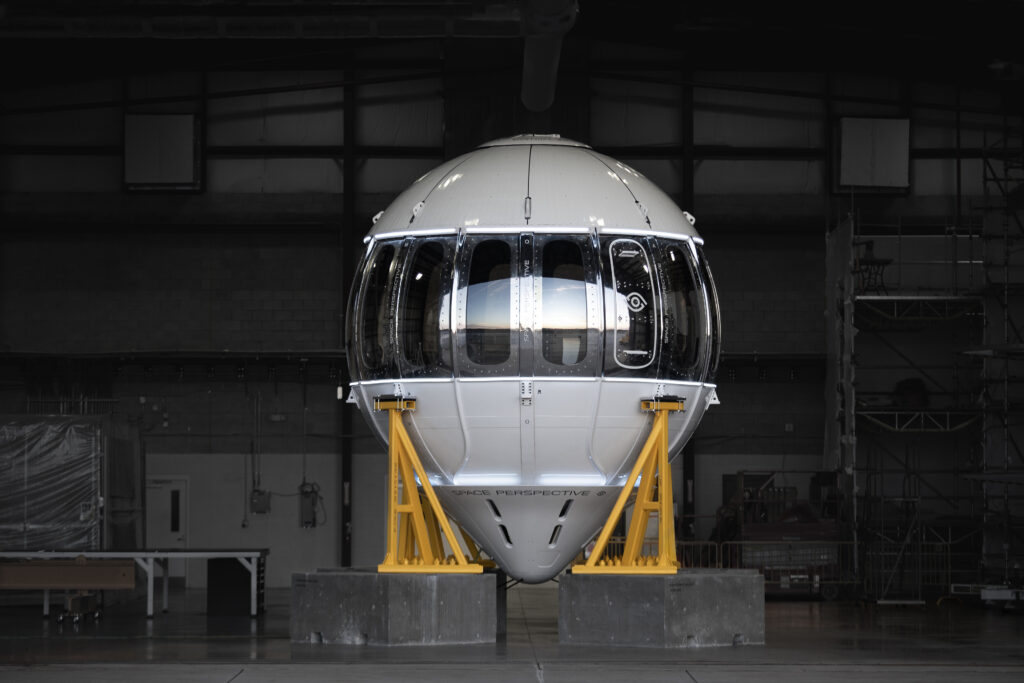 Capsule_Front-on-Sunset-