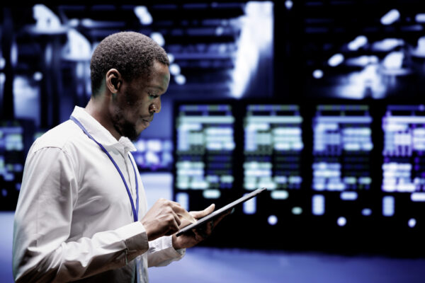 Understanding information with AI