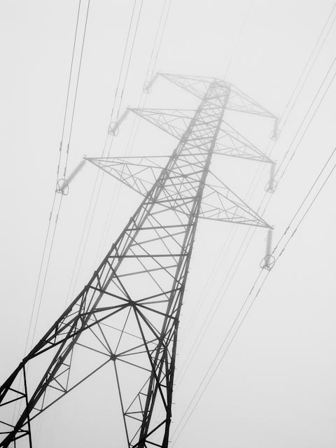 pylon1