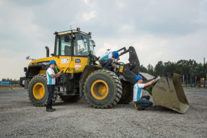 Simcenter SCADAS Satellite lifts up durability testing