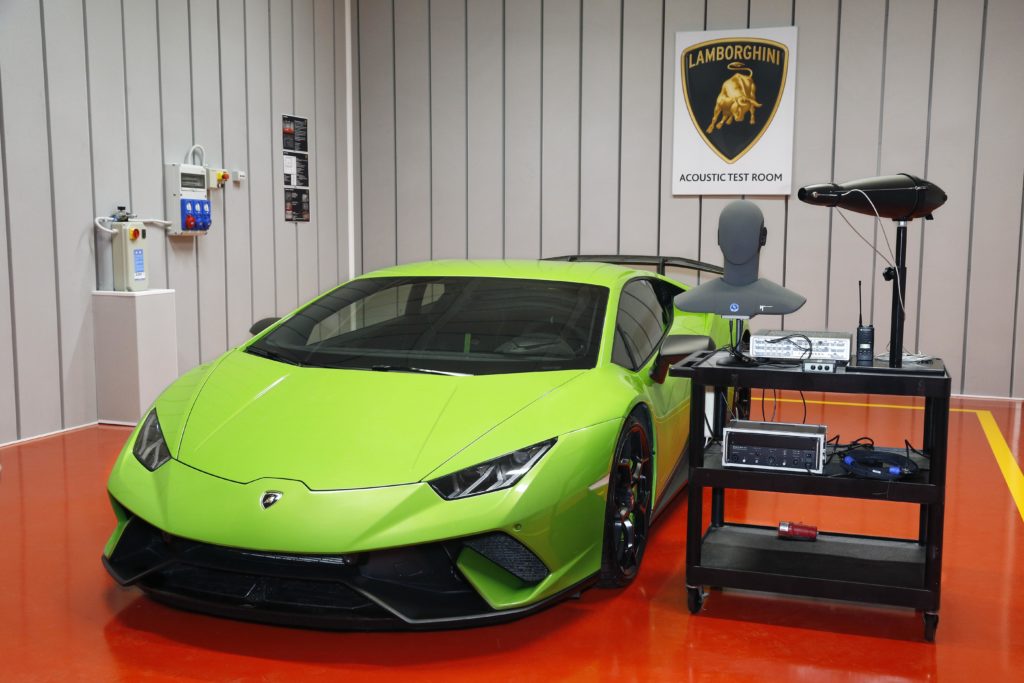 Lamborghini’s acoustic facility