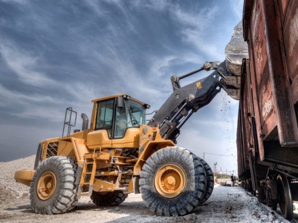 Webinar: Optimize heavy equipment operability and efficiency