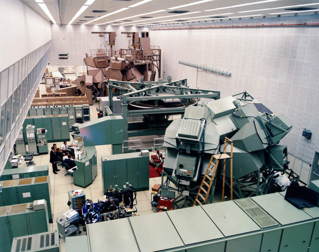 Apollo 13 Computer Room Apollo 13: The first digital twin - Simcenter