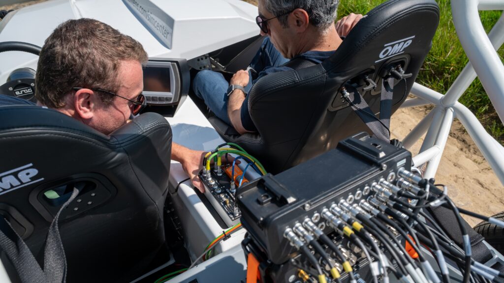 Field test data acquisition with Simcenter SCADAS RS