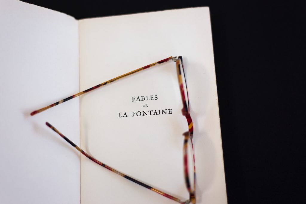 Open Book, Title Page: Fables of La Fontaine