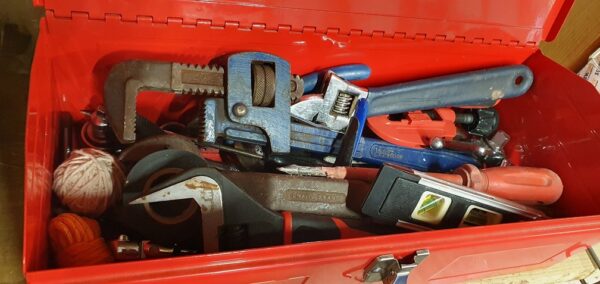 Imagine a world without toolbars or menus