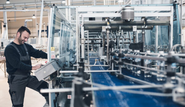 Mastering Supply Chain Complexity in Food & Beverage Manufacturing with IPL